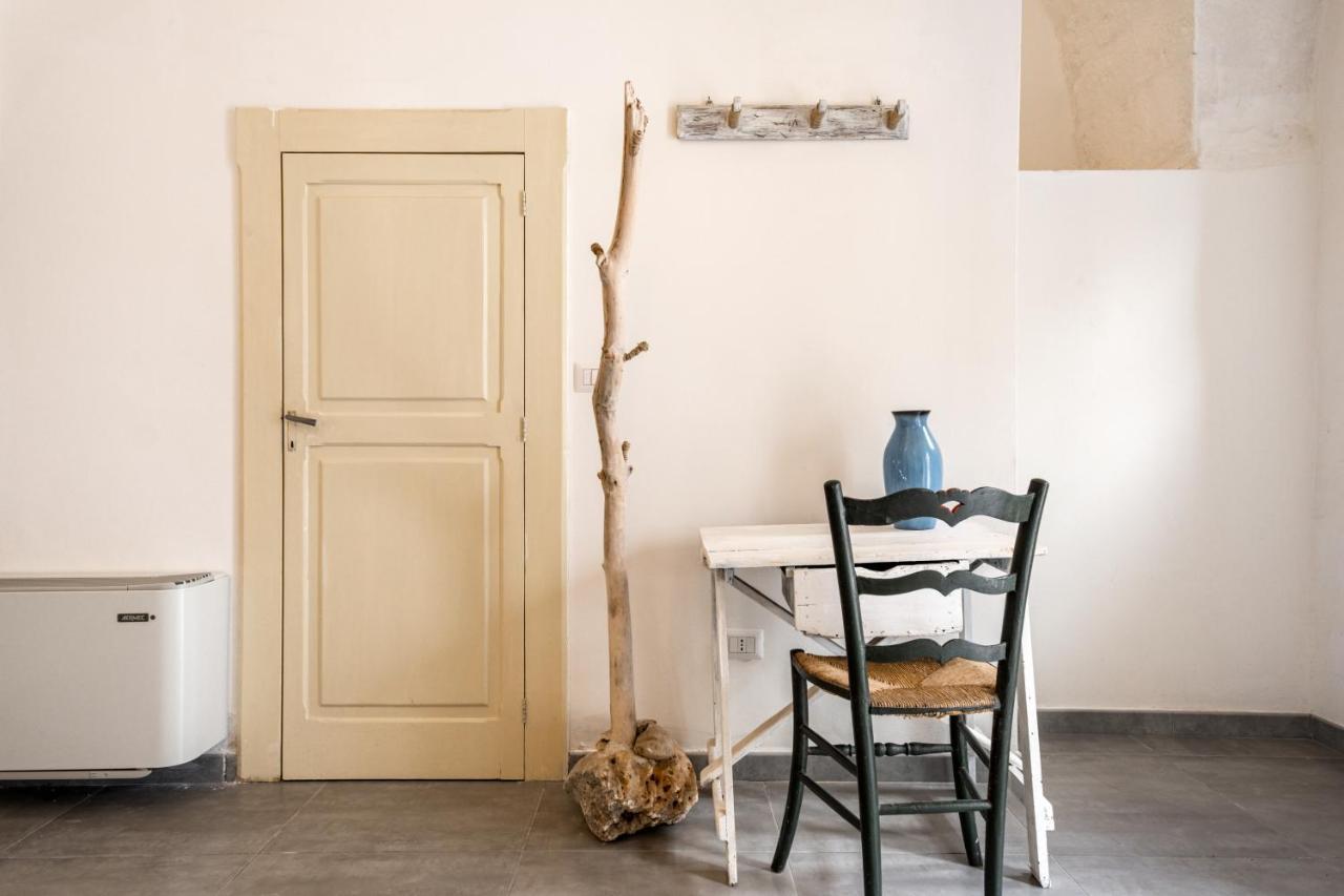 La Casa Nel Vico Pretty Apartment Ostuni Ngoại thất bức ảnh